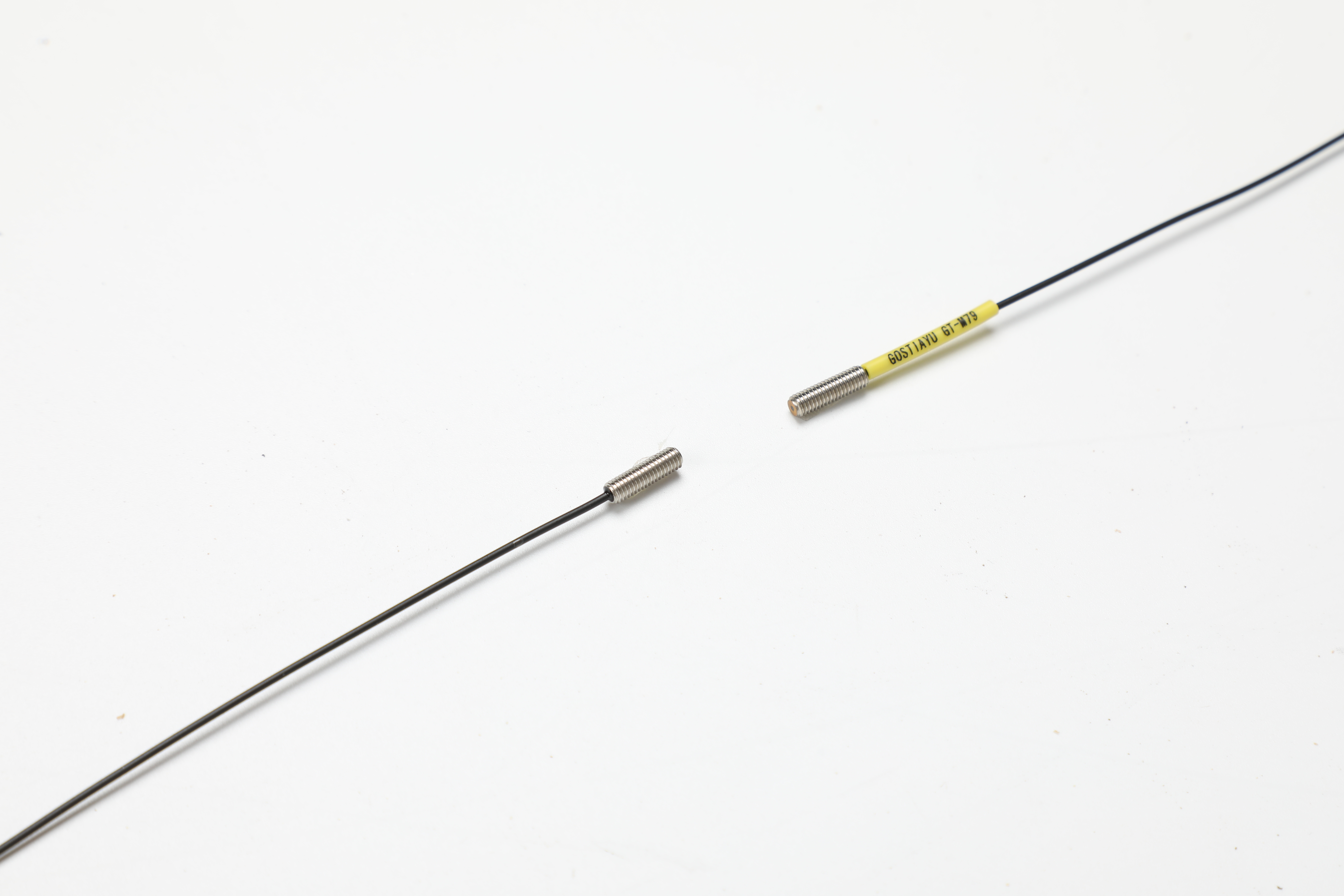 GT-M79标准螺纹型光纤